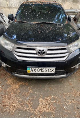 Автомобіль TOYOTA, модель HIGHLANDER, легковий універсал -В, рік випуску 2012, чорного кольору, номер державної реєстрації AX0155СХ, номер кузова JTEES42A802203179, Основні засоби в кількості 20 одиниць