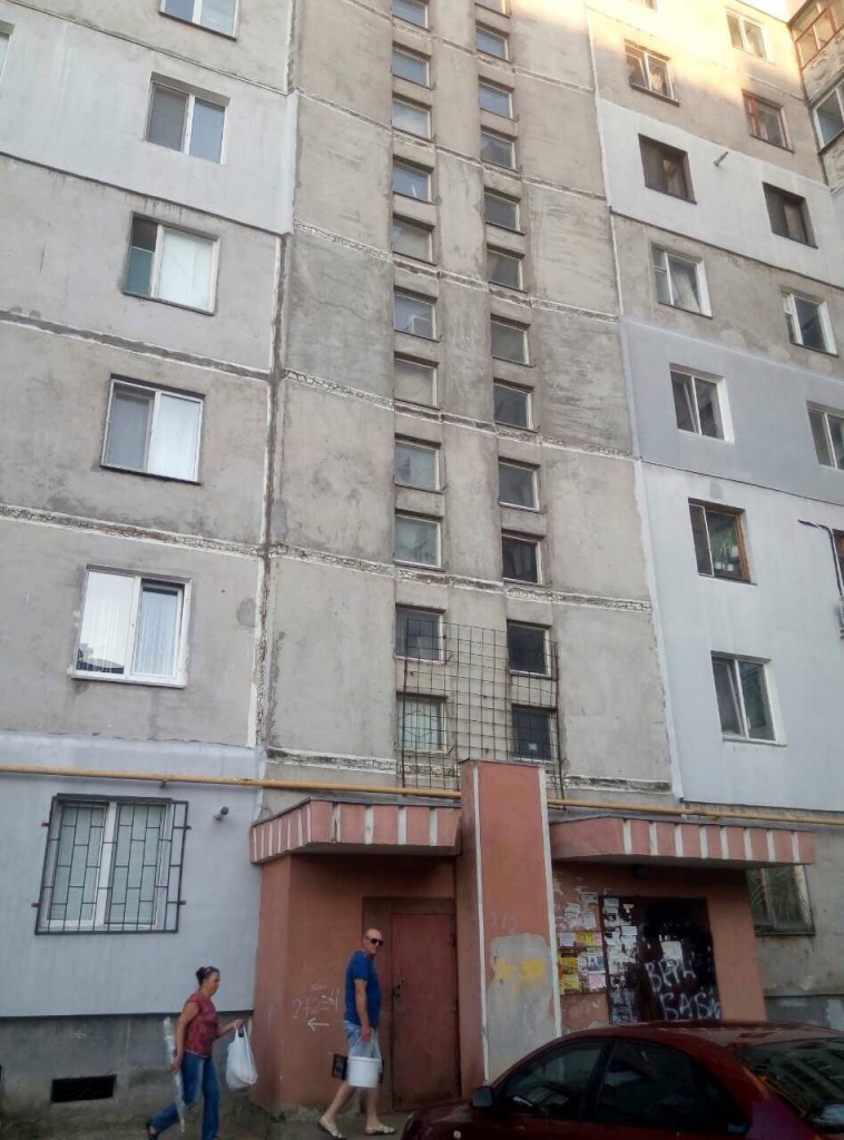 Квартира, заг. площею 52,0 кв.м., за адресою: м. Миколаїв, вул. Рибна, 1/2, кв. 30 та основні засоби в кільк. 68 од.